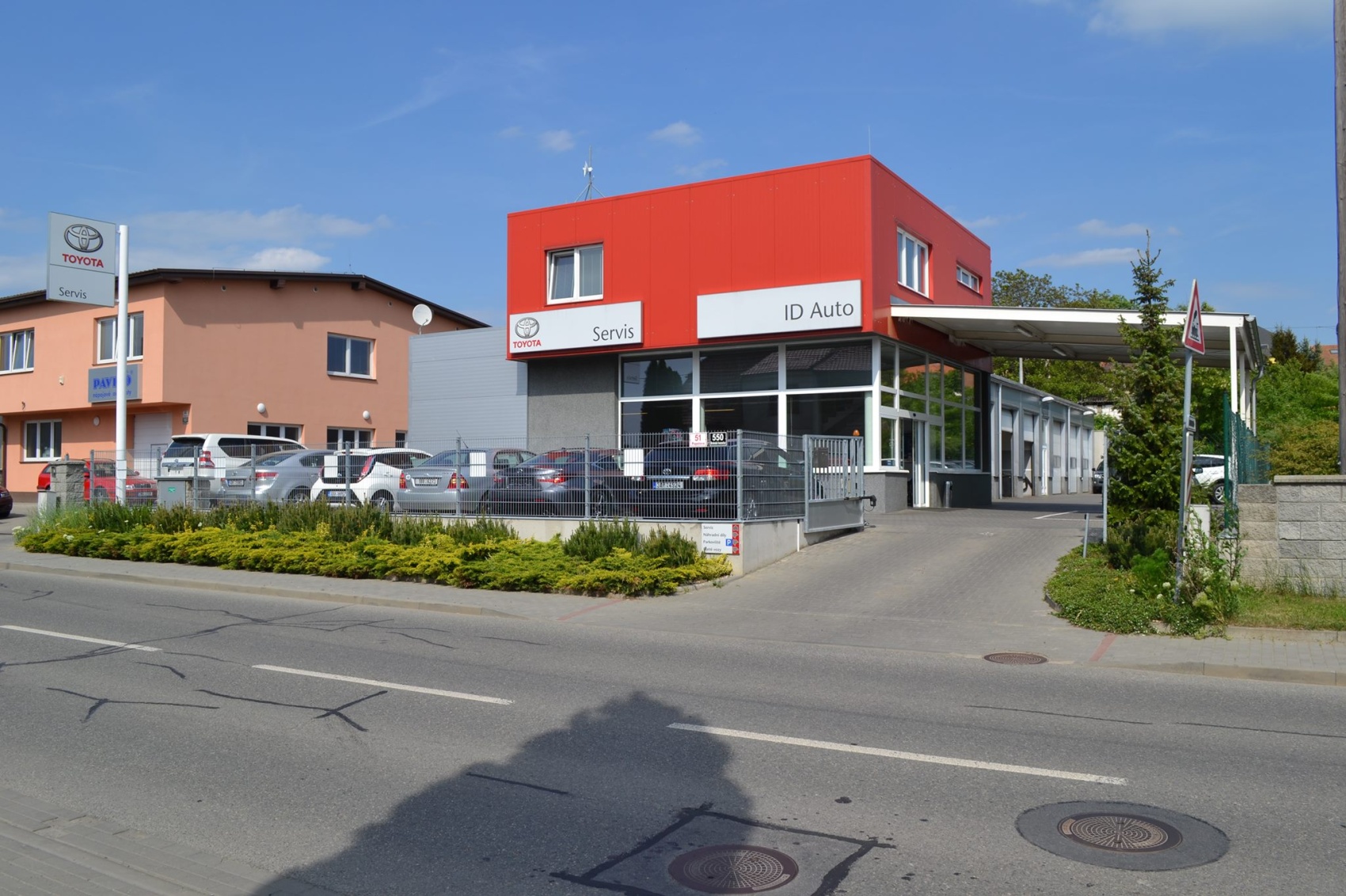 Autosalon ID Auto Toyota Lexus